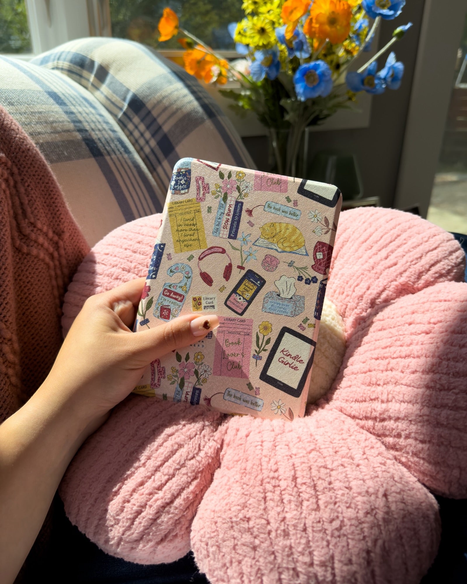 Reading Vibes Detachable Cover Kindle Case