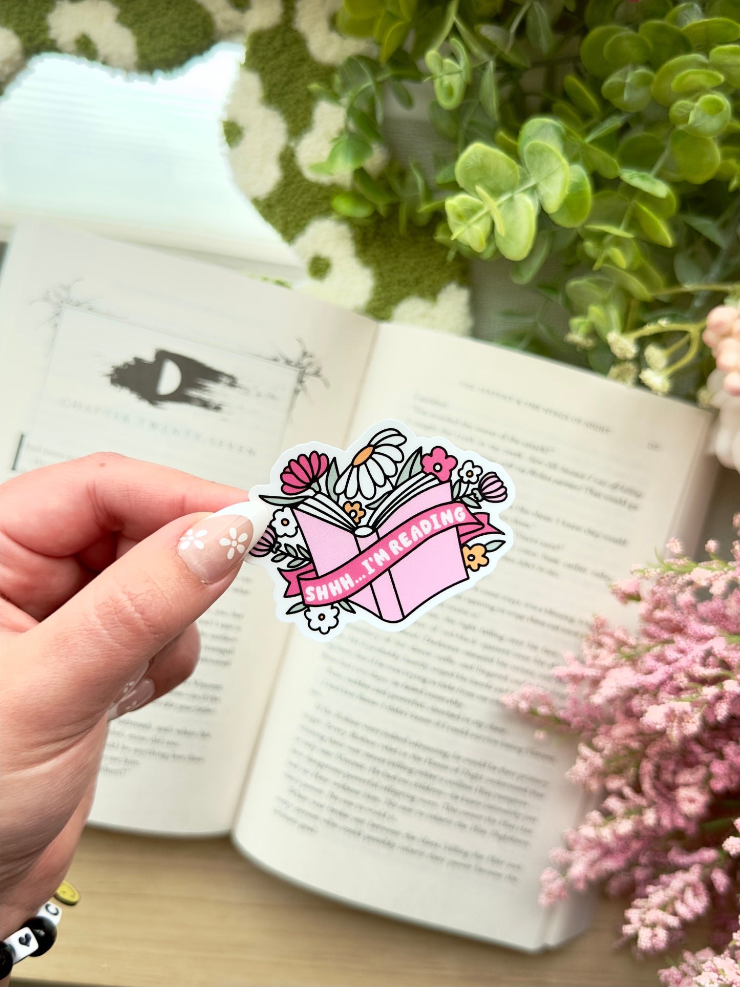 Shhh... I'm Reading Sticker