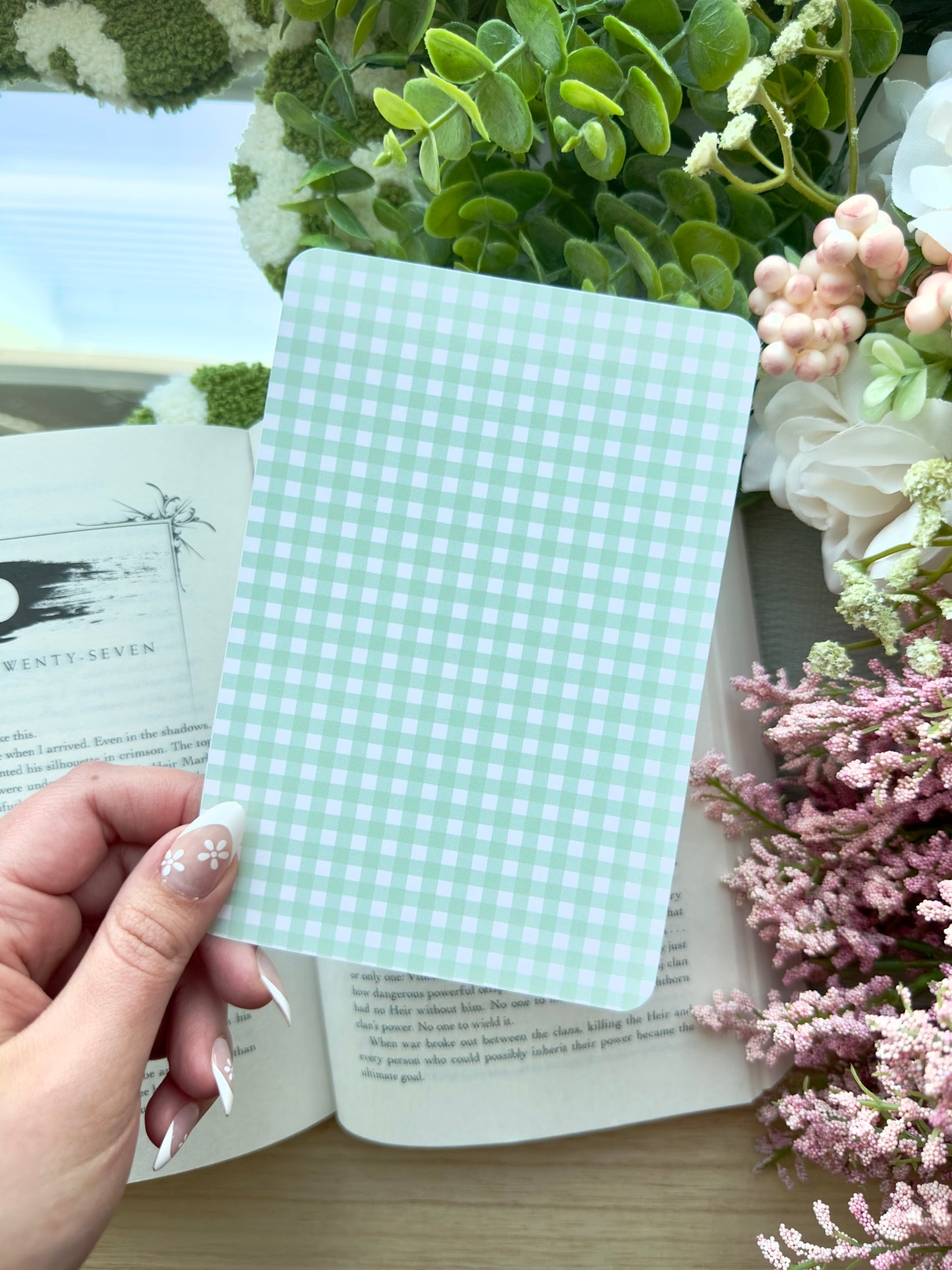 Green Checkered Kindle insert