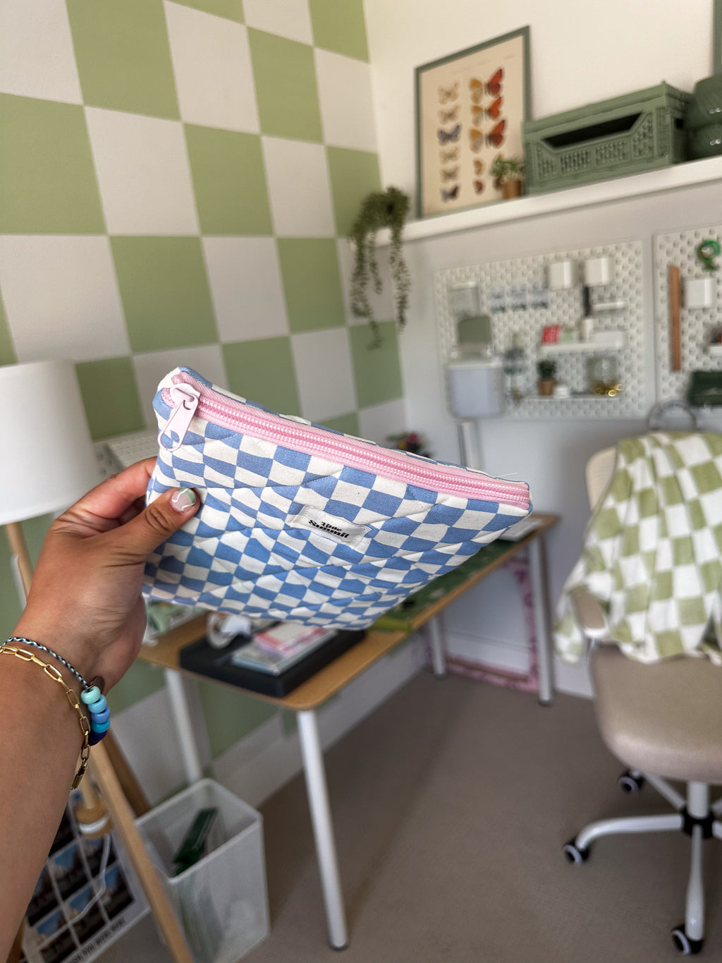 Heather Kindle Sleeve
